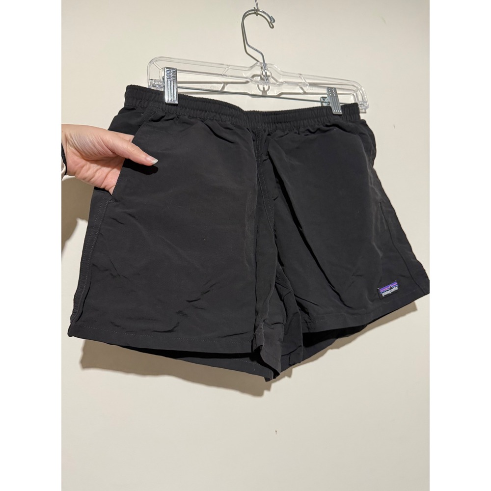 Patagonia Baggies Shorts Womens Medium Black 4 Inch Inseam Nylon Active Hiking